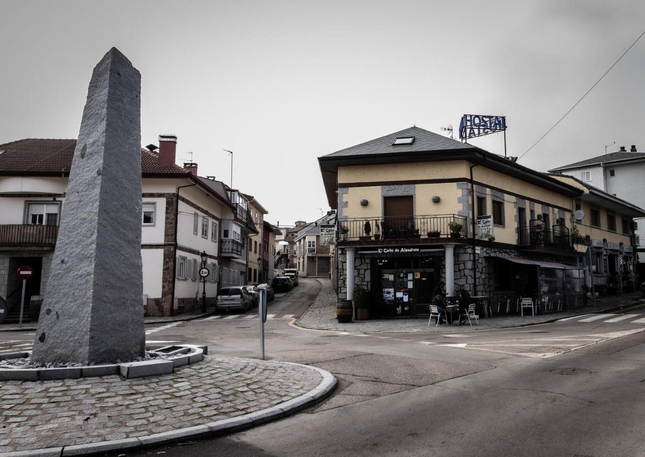 Hostal Rural El Cano By Vivere Stays Alpedrete Buitenkant foto