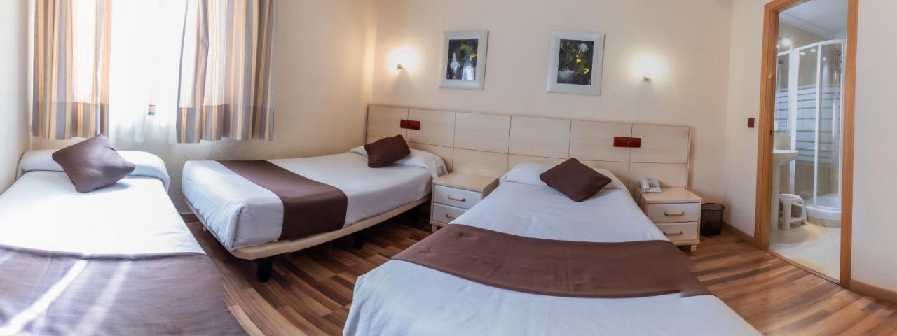 Hostal Rural El Cano By Vivere Stays Alpedrete Buitenkant foto