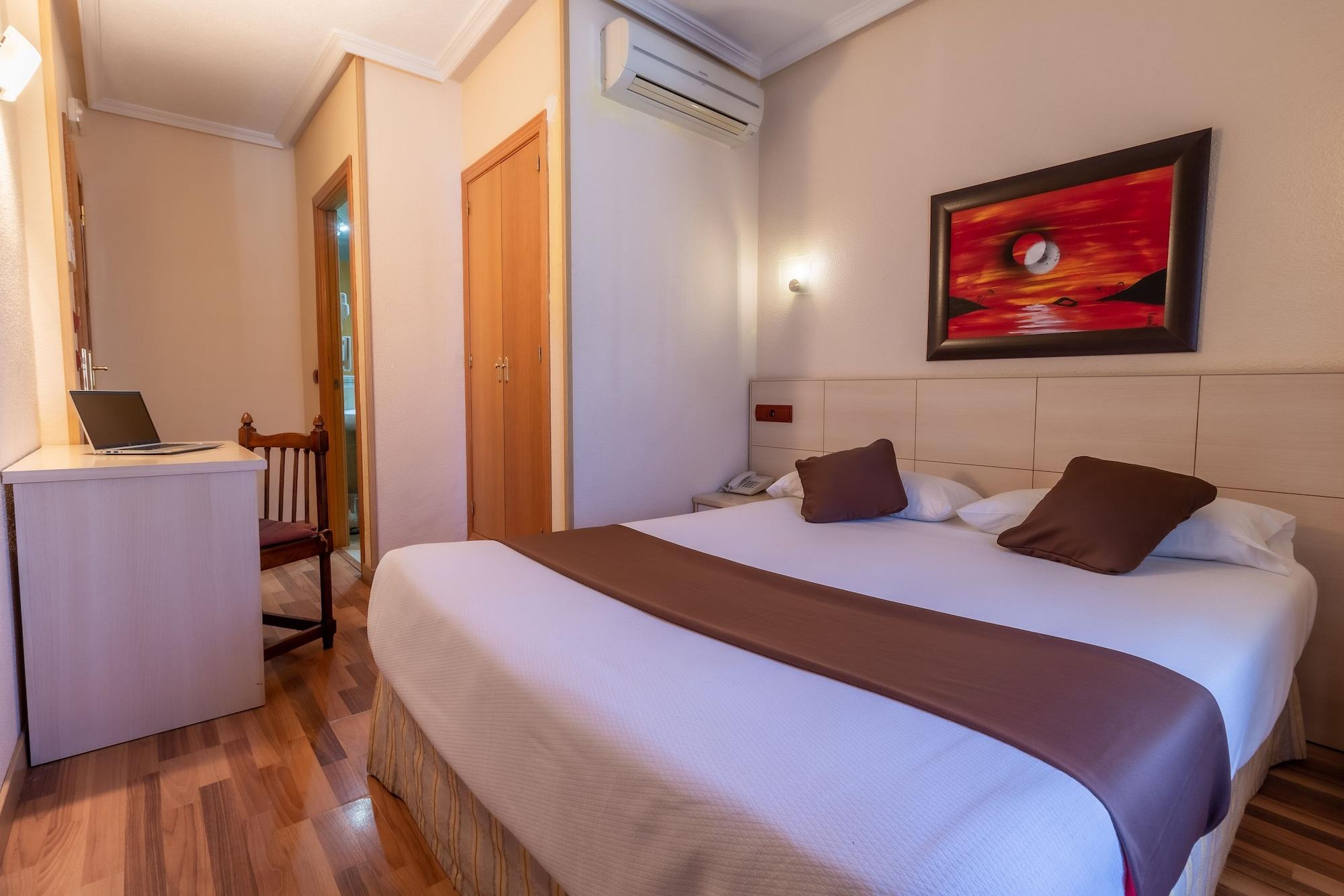 Hostal Rural El Cano By Vivere Stays Alpedrete Buitenkant foto
