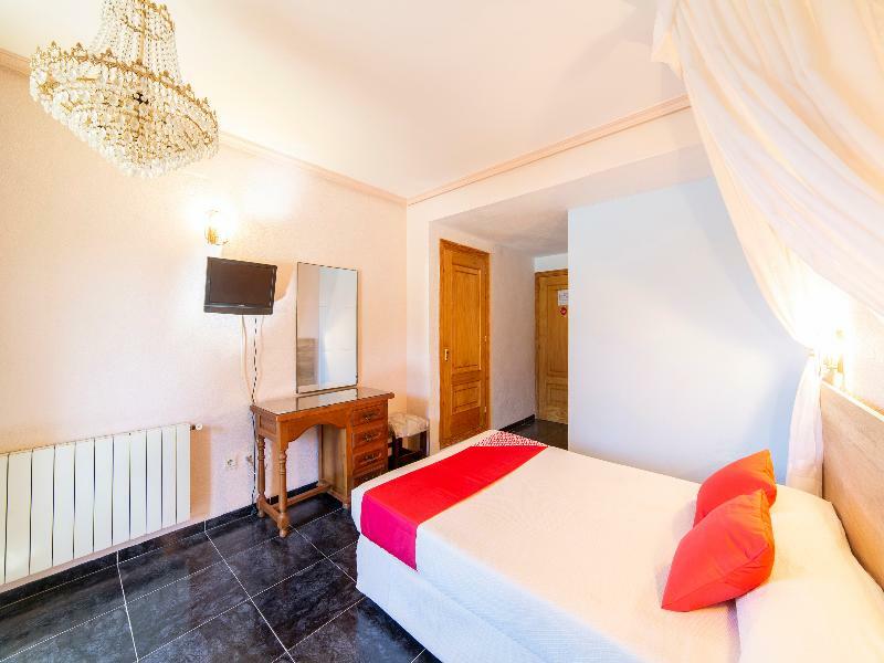 Hostal Rural El Cano By Vivere Stays Alpedrete Buitenkant foto